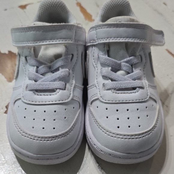 Nike Baby Walker Shoes in White - Picture 1 of 5